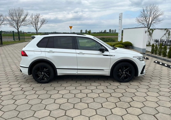 Volkswagen Tiguan cena 139900 przebieg: 58206, rok produkcji 2021 z Gostyń małe 277